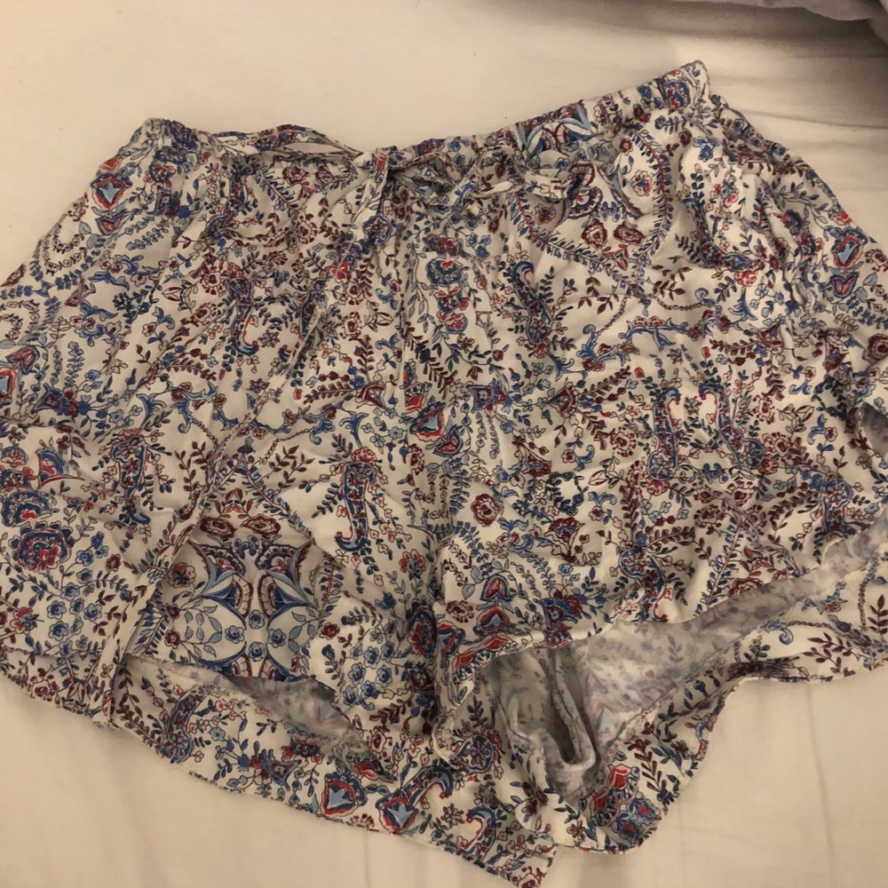Brandy Melville Floral Flowy Shorts